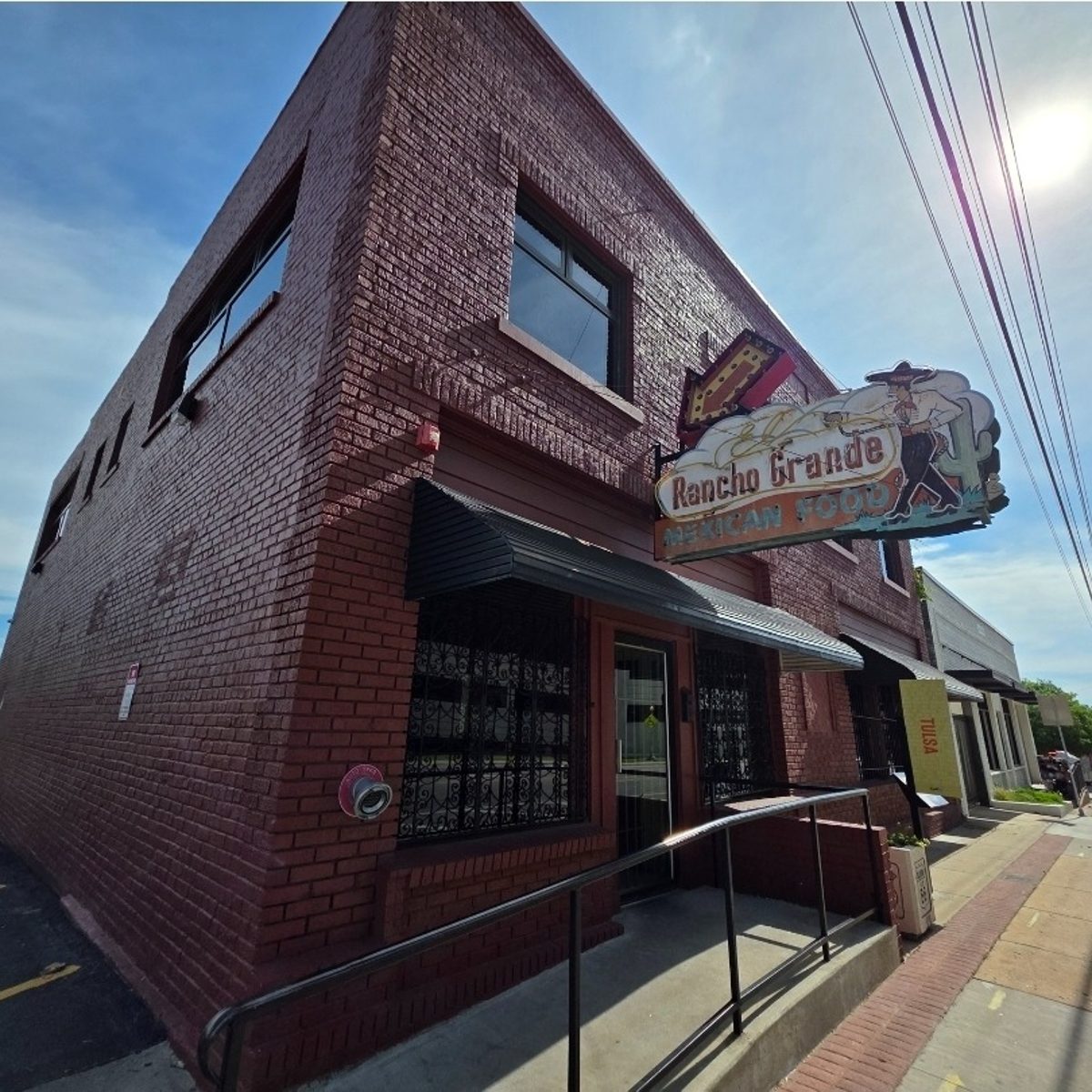 A Route 66 Must-Eat Since 1953